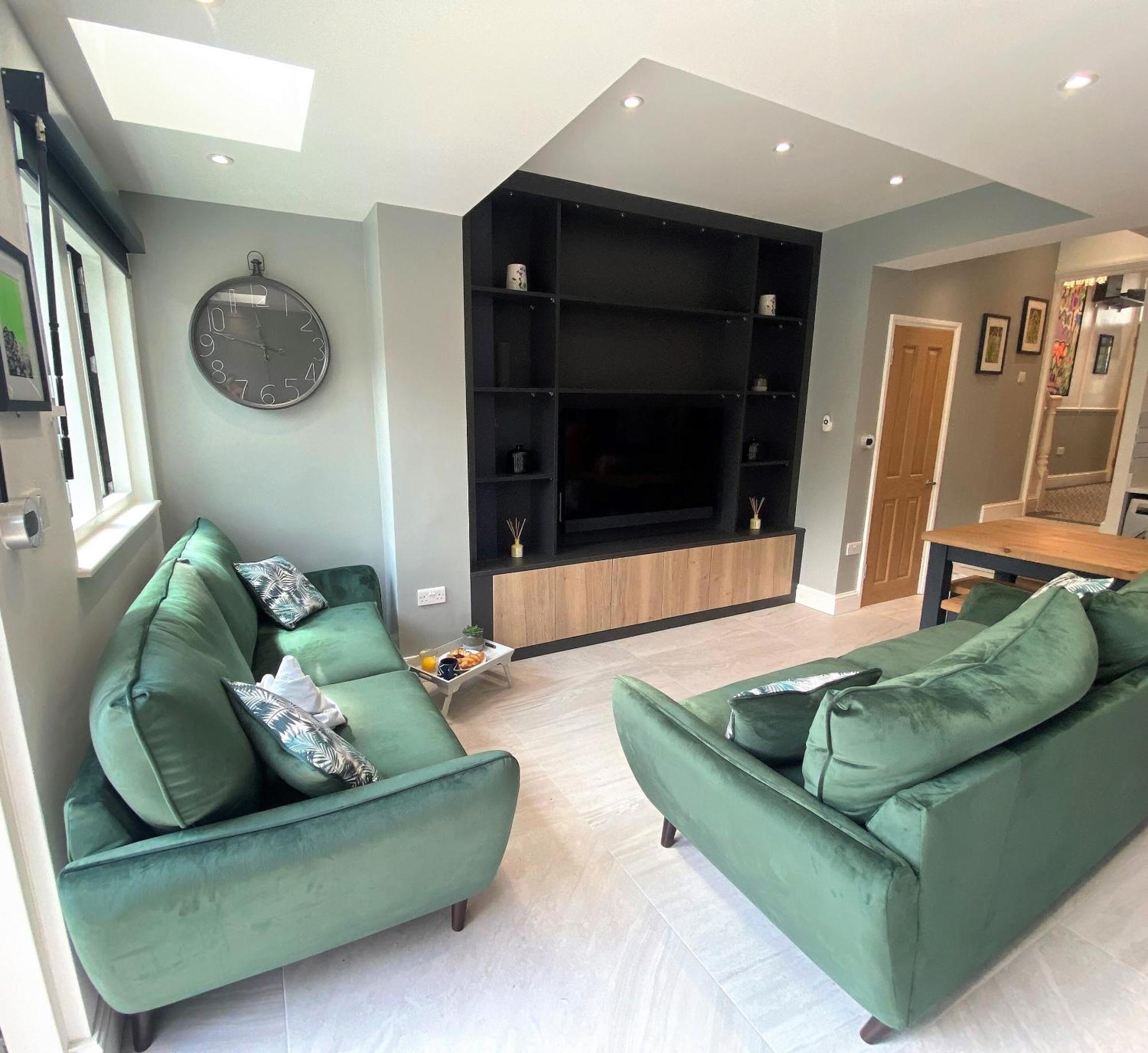Superb Townhouse Near Vibrant Gloucester Road Бристоль Екстер'єр фото